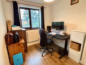 Bedroom 4- click for photo gallery